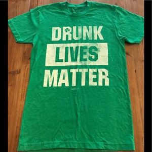 🌵Superluxe Men’s “Drunk Lives Matter” T-shirt